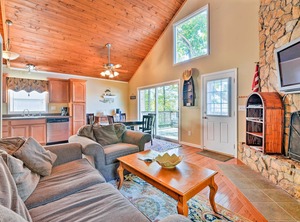 Waterfront High Rock Cottage Dock | Southmont