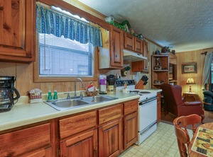 Whispering Creek | Cosby