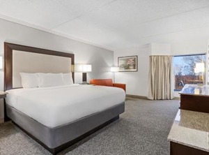 Woodcliff Hotel | Perinton