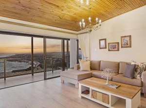 Zaria Sun | Mountainside