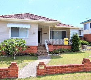 Elizabeth St Harrington 