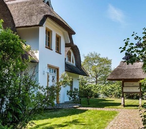 Holiday Ahrenshooper Landhaus 