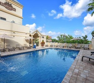 Bayfront Inn Avenue 