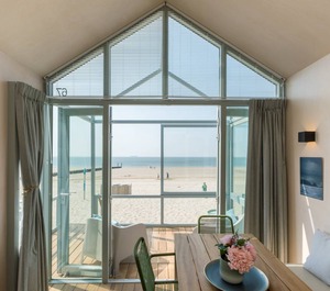Slaapstrandhuisje Strand Dishoek 