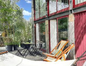 Bedrooms Enclosed Garden At Covelas Povoa De Lanhoso 