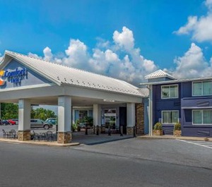 Comfort Inn Lancaster County North