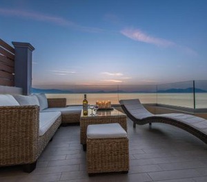 Diamante Beachfront 