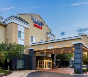 Fairfield Inn 