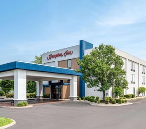 Hampton Inn Washington Court