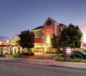 Hampton Inn Suites San South 