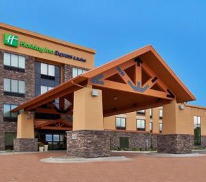Holiday Inn Express Suites Great Falls Ihg Hotel 