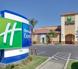 Holiday Inn Express Oakdale Ihg Hotel 