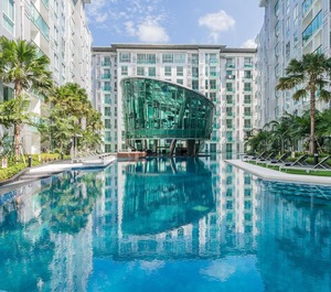 Argyle Phratamnak Pattaya