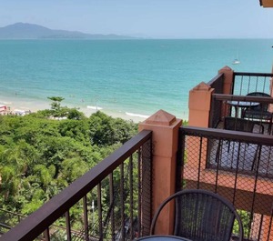 Jurerê Beach Village