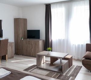 F Apartman 