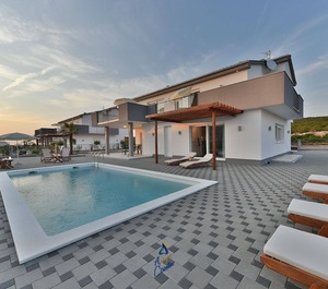 Modern Villa 