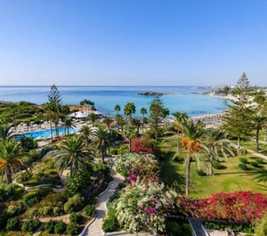 Nissi Beach Resort 