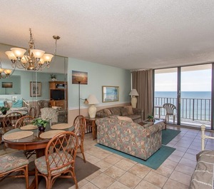 Royal Garden Resort City Beach 