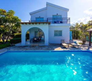 Sun Beach Villa Tria 