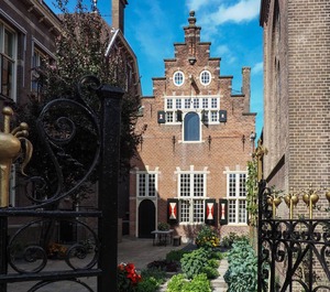 Group Accommodation People The Centre Of Enkhuizen 