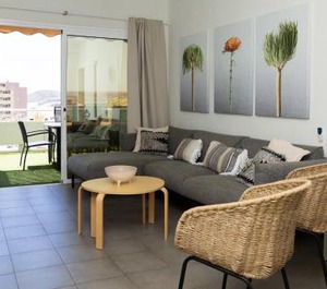 Vistas Al Mar Junto La Playa 