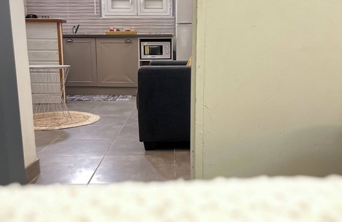 Anse-Bertrand House | À 5 Minutes de la Plage! Deux Logements Haut et bas Idéal Pour des Familles