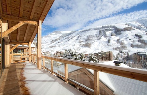 Les Deux Alpes Ski Chalet | À 500m des pistes | Vues imprenables | Sauna