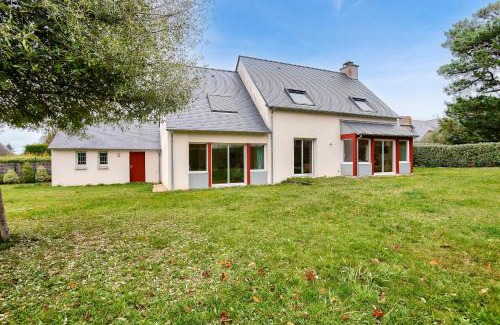 Saint-Briac-sur-Mer House | À 900m des plages- Maison pour 7