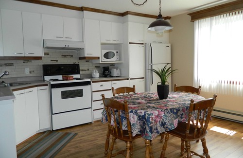 Baie Sainte-Catherine Apartment | À Fleur de Baie
