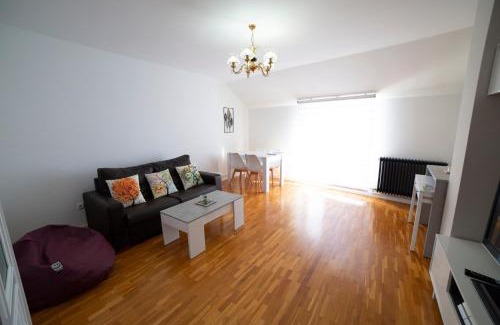 Toro Apartment | Ático en la plaza de Toro con garaje
