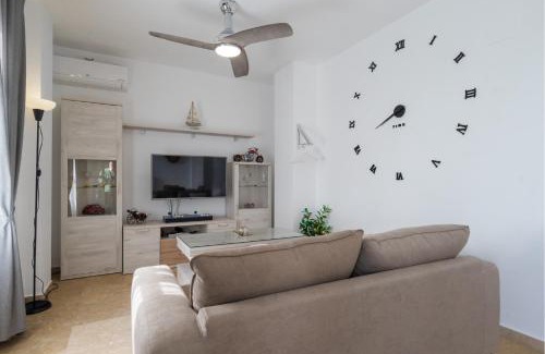 Pilas Apartment | Ático en Pilas piscina y jacuzzi