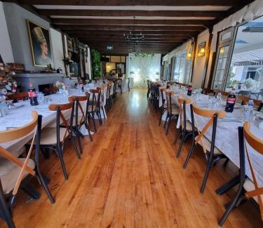 Silivri Bed & Breakfast | Çakıl Restoran ve Bungolov