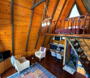 Akyazı Bed & Breakfast | Çekirge Bungalov