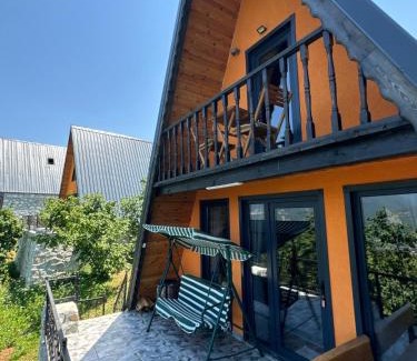 Akyazı Bed & Breakfast | Çekirge Bungalov