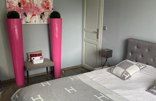 La Tour-de-Salvagny Bed & Breakfast | Écrin de verdure