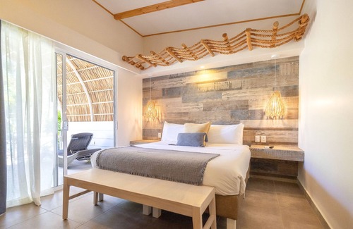 Tamarindo Hotel | Élégant cabina, tropical shower