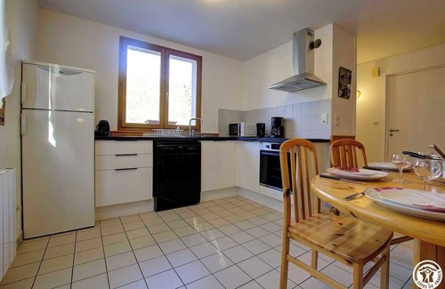 Lelex House | Émeraude - Lelex - Gîte