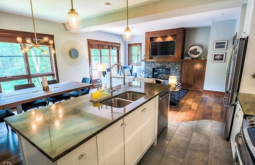 Versant Soleil Apartment | Étoile du Matin: Tremblant Luxury Ski In/Ski Out