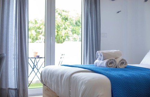 Peniche de Cima House | Ó da Casa-Typical Portuguese Guest House