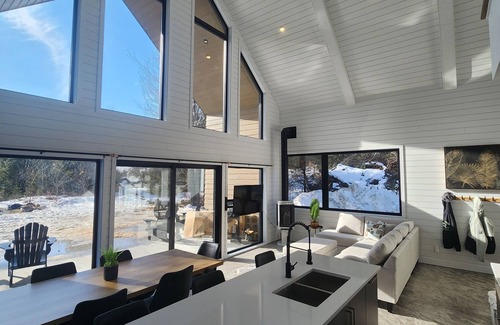 Weedon Ski Chalet | Ô Nuage Spa & Massage