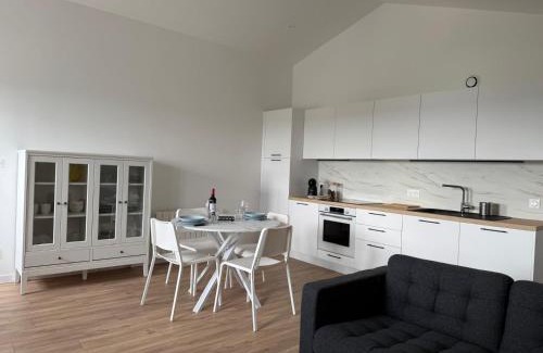 Sauveterre-De-Guyenne Apartment | ô Vignes & Bastides " L'échappée Lapébie ", appartement cosy