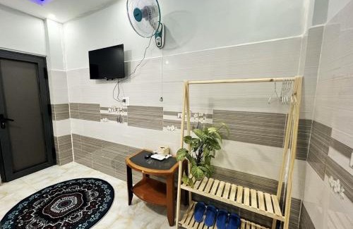 Ninh Kieu House | Ông 5 House