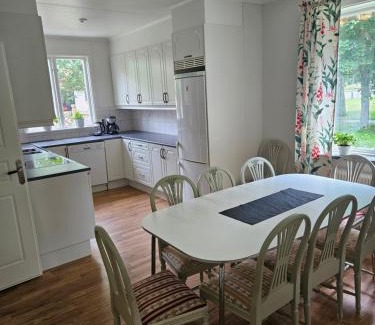 Skara Municipality Apartment | Örnsro Boende och Ställplatser