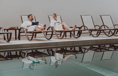 Bad Hofgastein Hotel | Österreichischer Hof-im Bademantel direkt in die Alpentherme