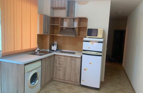 Saints Constantine and Helena Apartment | Üç odalı daire
