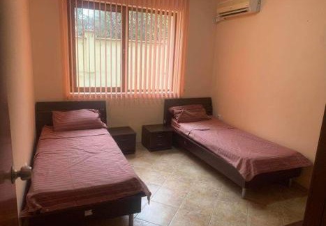 Saints Constantine and Helena Apartment | Üç odalı daire