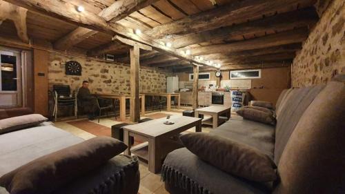 Stara Planina House | Čakmara Montoja