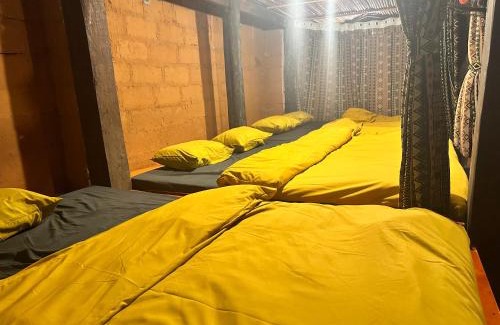Meo Vac House | Đá Nhớ Homestay