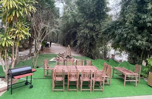 Thach That Resort | Đầm Sen Homestay Retreat