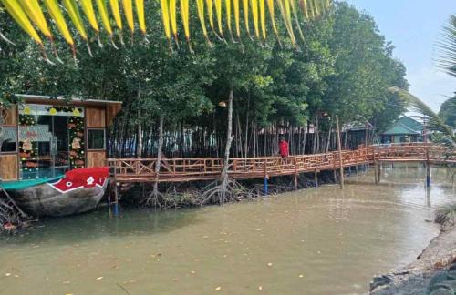 Ngoc Hien Cabin | Điểm Du Lịch Sinh Thái Cộng Đồng Bình Minh